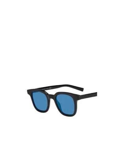 Dior Logo Sunglasses In Black