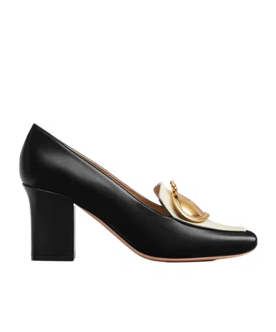Dior Médaillon Buckle Pump In Black