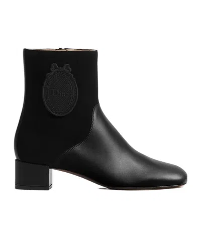 Dior Médaillon Heeled Ankle Boot In Black