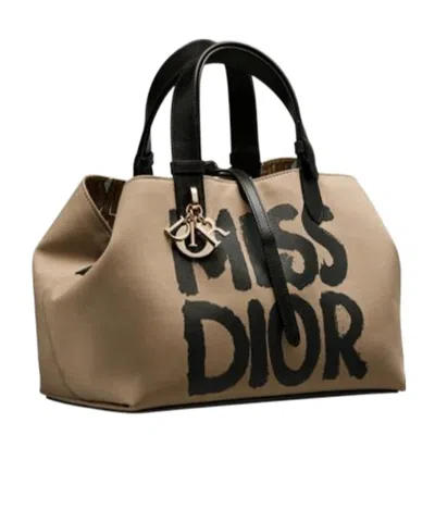 Dior Medium  Toujours Handbag In Green