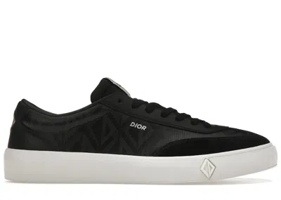 Pre-owned Dior Men's  B101 Cd Diamond Nubuck Calfskin Sneakers In Black/white