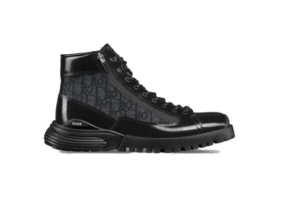 Pre-owned Dior Men's  Combat Ankle Boot Sneakers In  Oblique/black