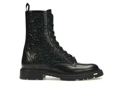 Pre-owned Dior Men's  Explorer 2 Boots  Oblique Embossed Sneakers In Black
