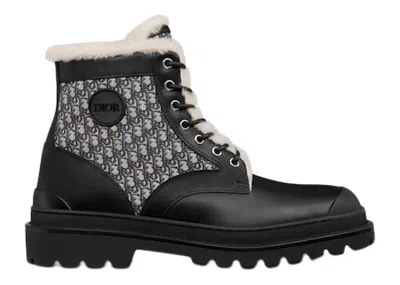 Pre-owned Dior Men's  Explorer Ankle Boot  Oblique Jacquard Sneakers In Black/beige