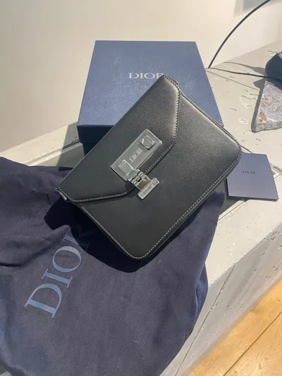Pre-owned Dior Messenger Bag Leather In Black