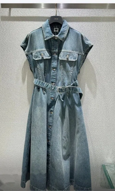 Dior Short-sleeved Denim Dress In Gray