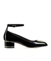 Dior Zippered Short Boots In Black