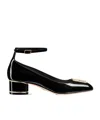 Dior Zippered Short Boots In Black
