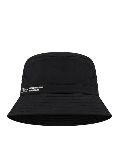 Dior Montaigne Bucket Hat In Black Technical Fabric