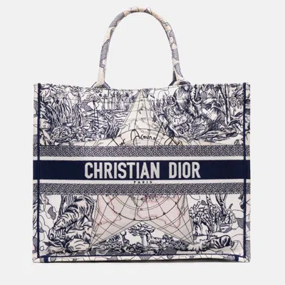Pre-owned Dior Navy Blue/white Large Canvas Embroidered Around The World Book Tote