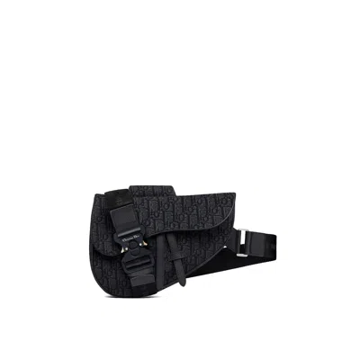 Dior Oblique Jacquard Messenger Bag In Black