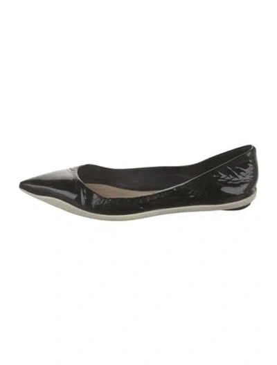 Pre-owned Dior Patent Leather Ballet Flats In Black