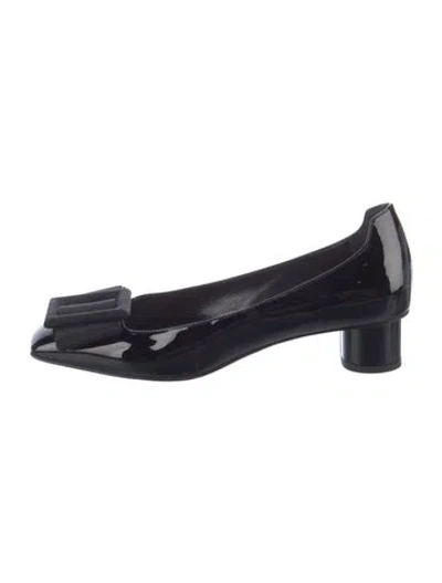 Pre-owned Dior Patent Leather Bow Accents Pumps In Black
