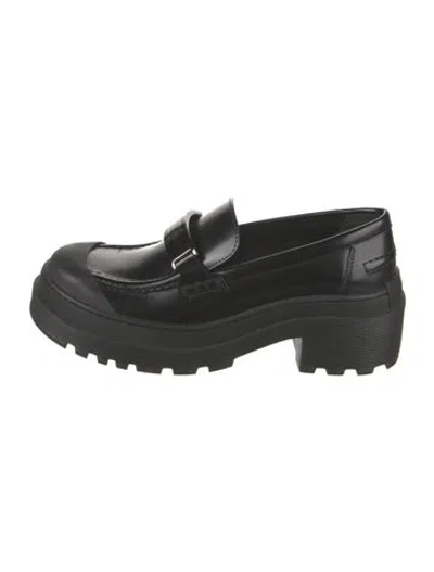 Pre-owned Dior Patent Leather Loafers In Black