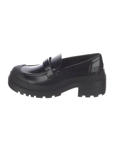 Pre-owned Dior Patent Leather Loafers In Black