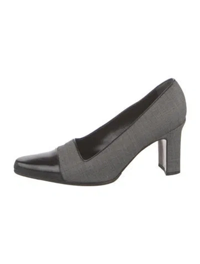 Pre-owned Dior Pumps In Black