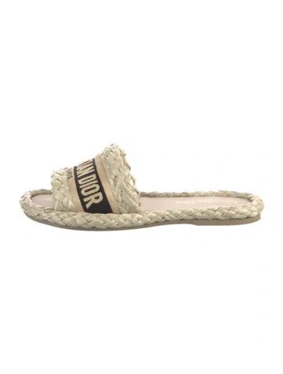 Pre-owned Dior Raffia Graphic Print Espadrilles In Neutral