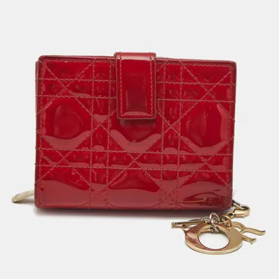 Pre-owned Dior Red Cannaga Patent Leather Compact Wallet