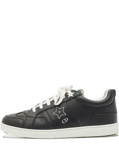 Pre-owned Dior Round-toe Leather Sneakers In Black