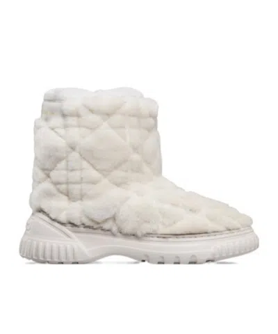 Dior Round-head Short Boots In White