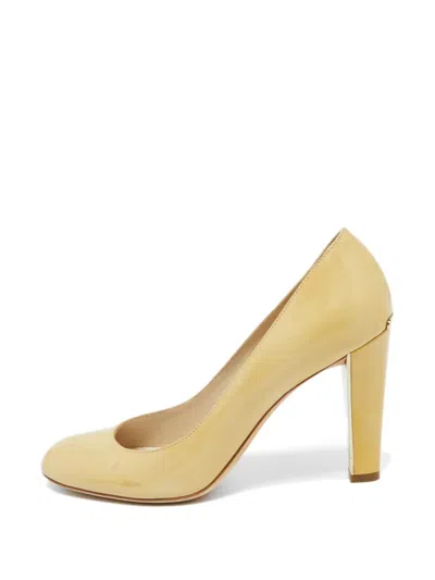 Pre-owned Dior Round-toe Pumps In Neutral