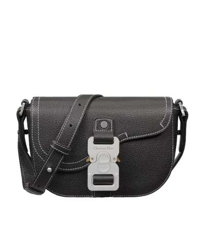 Dior Saddle-shaped Shoulder Bag In Black