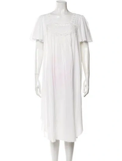 Pre-owned Dior Scalloped Accent Nightgown In White