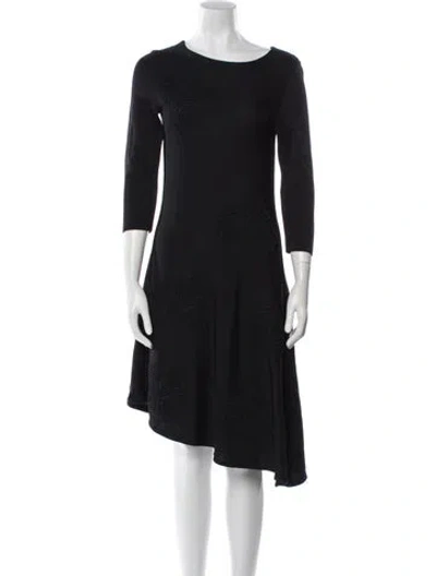 Pre-owned Dior Scoop Neck Knee-length Dress In Black