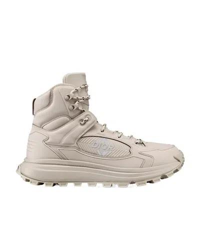 Dior Snow Boots In Nude
