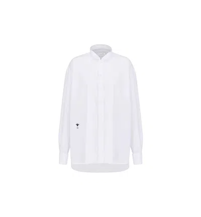 DIOR SOPHISTICATED WING-COLLAR SHIRT FOR THE STYLISH MODERN WOMAN