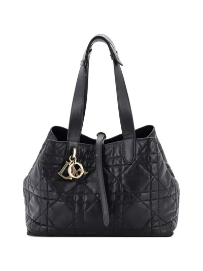 Pre-owned Dior Toujours Macrocannage Quilt Calfskin Medium Tote Bag In Black