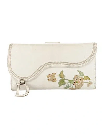 Pre-owned Dior Vintage 2005 Continental Wallet In White
