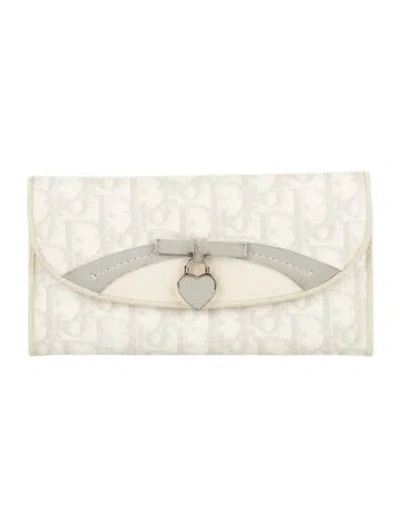 Pre-owned Dior Vintage 2007 Continental Wallet In White