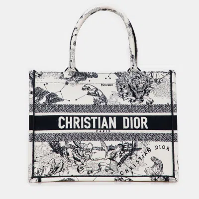 Pre-owned Dior White Medium Canvas Embroidered Zodiac Toile De Jouy Book Tote
