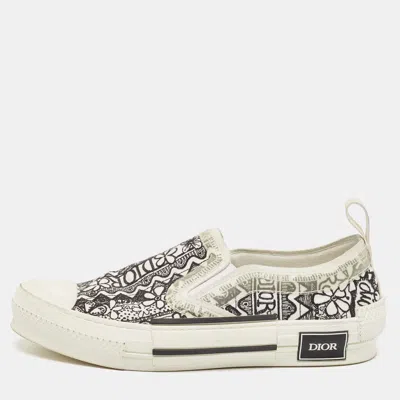 Pre-owned Dior White/black Oblique Canvas And Rubber B23 Low Top Sneakers Size 39