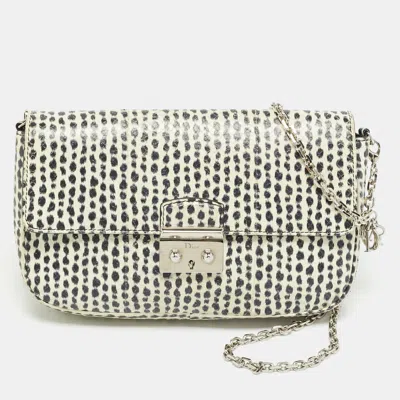 Pre-owned Dior White/black Snakeskin Chain Shoulder Bag
