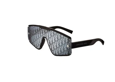 Pre-owned Dior Women's  Xtrem Mu With Interchangeable Lenses Sunglasses In Black (xtrmmuat_10b8)