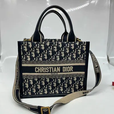 Dior Women Pre-loved Bag Very Good Condition In Multi