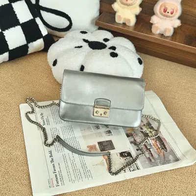 Dior Women Pre-loved Bag Very Good Condition In Silver