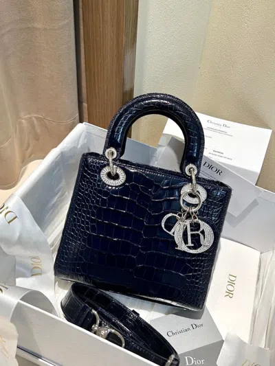 Dior Women Pre-loved Bag Very Good Condition In Blue