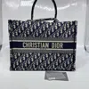 Dior Women Pre-loved Bag Very Good Condition In Multi