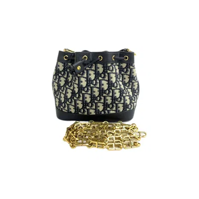 Dior Women Pre-loved Bag Very Good Condition In Black