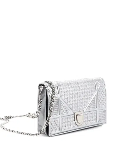 Pre-owned Dior Ama Wallet On Chain Cannage Embossed Calfskin Clutch Bag In Silver