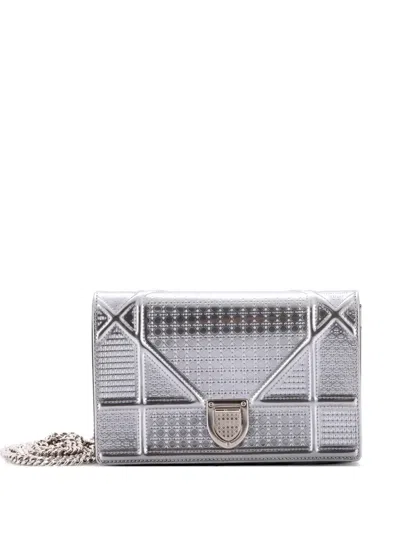 Pre-owned Dior Ama Wallet On Chain Cannage Embossed Calfskin Clutch Bag In Silver