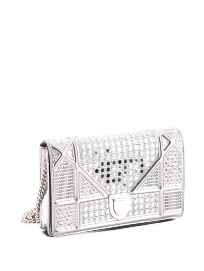 Pre-owned Dior Ama Wallet On Chain Cannage Embossed Calfskin Clutch Bag In Silver