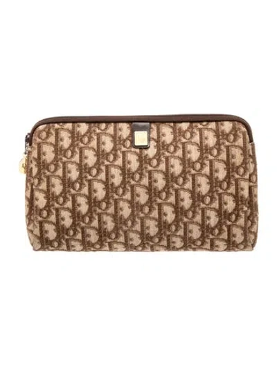 Pre-owned Dior Issimo Clutch In Neutral