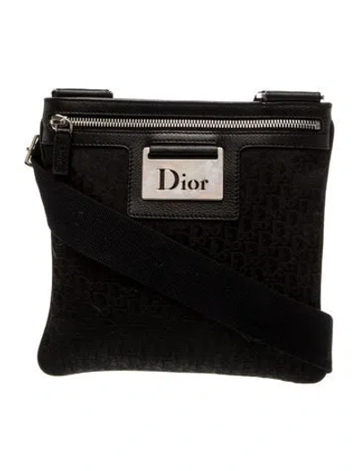 Pre-owned Dior Issimo Pouch In Black