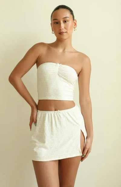 Dippin Daisys Lyon Crop Top In Gray