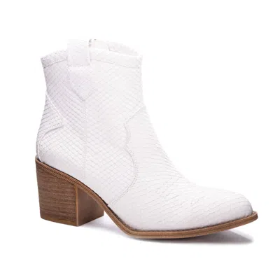 DIRTY LAUNDRY FINAL TOUCH UNITE WESTERN BOOTIE IN WHITE