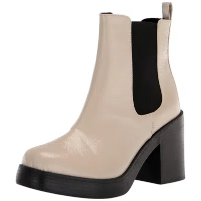 Dirty Laundry Gutsy Natural Gutsy-nat Women's In Neutral